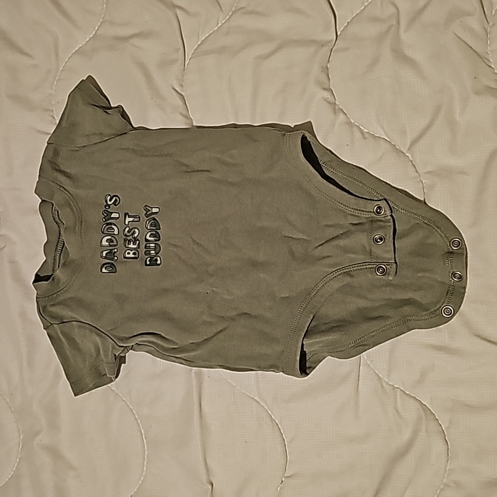 Child of mine onsie top 6-9 months green shirt